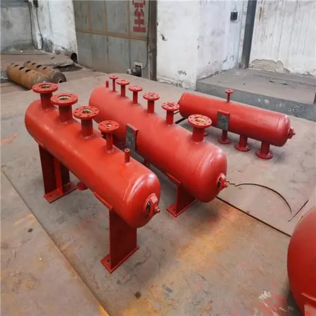 兰陵分集水器安装高度